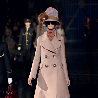 مجموعة لوي فويتون للنساء