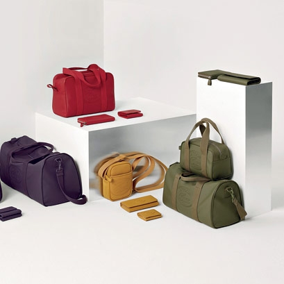 مجموعة الملابس النسائيّة من لاكوست 