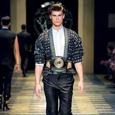 مجموعة فرساتشي Versace 