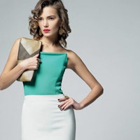 في الداخل والخارج