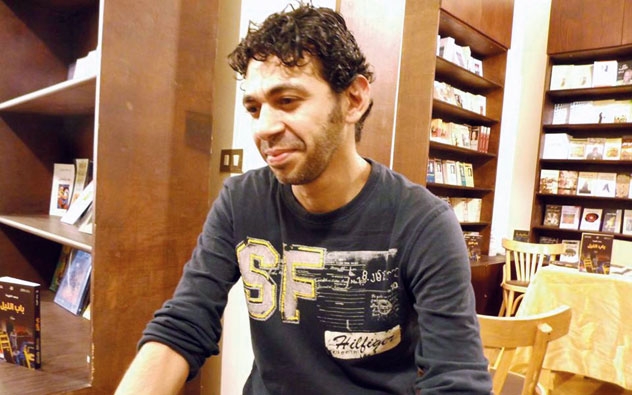 طارق إمام: التقاط الكتب عادة لا أملّها