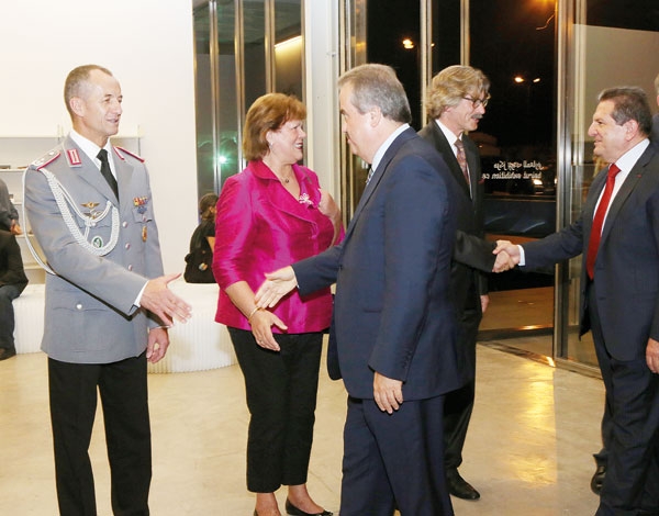 ذكرى توحيد الألمانيتين في مركز بيروت للمعارض