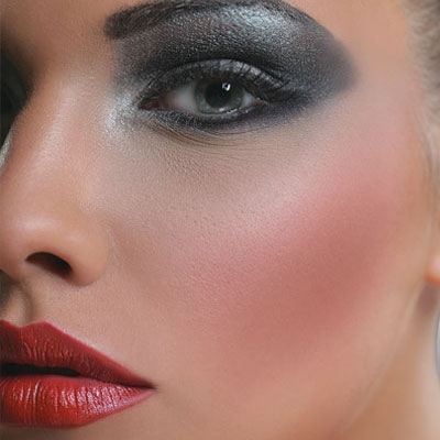 سيدة الشتاء