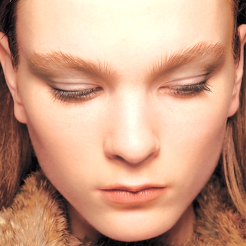 بشرتك متألقة برغم البرد