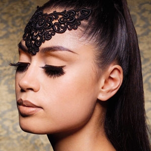 دانتيل أسود