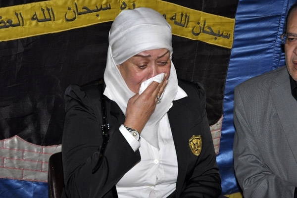 دموع هالة فاخر