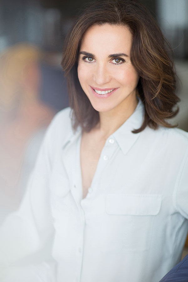 ماتيلد توماس Mathilde Thomas المؤسِّسة المشاركة لمستحضرات ومنتجات 
Caudalie:  لسنا مجبرين على تعذيب أنفسنا للتمتع ببشرة جميلة