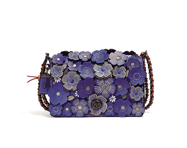 مجموعة حقائب «أبليكيه» من COACH لخريف وشتاء 2016