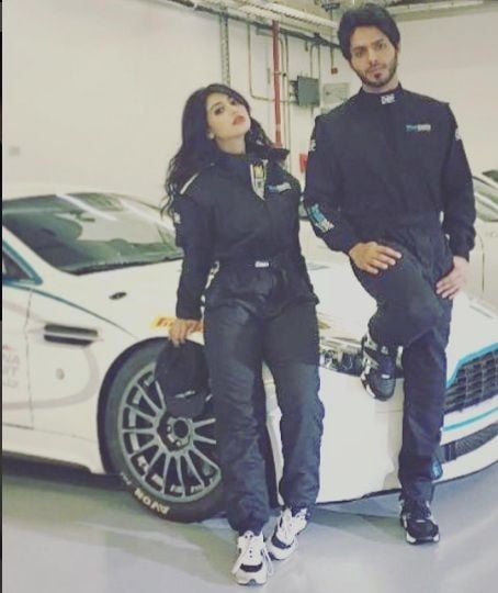 بعد شائعات علاقتها ببدر آل زيدان... شيلاء سبت بفستان الزفاف؛ فهل تزوّجت سرّاً؟