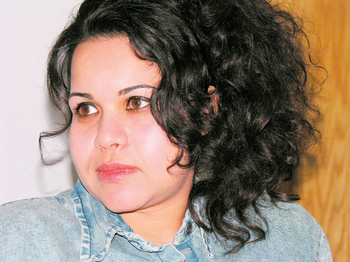 الأديبة الشابة نجاة علي بعد عودتها من شيكاغو: الاحتكاك بثقافة أخرى يُكسب الكاتب خبرات جديدة