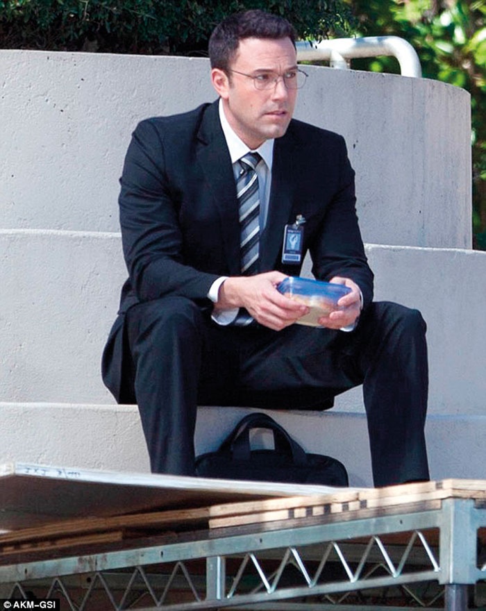 ترافق Ben Affleck في فيلم The Accountant