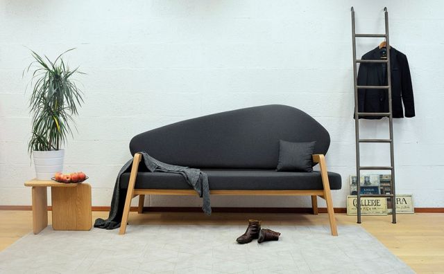 نمط من الديكور بحد أدنى من الأثاث وعناصر الزينة