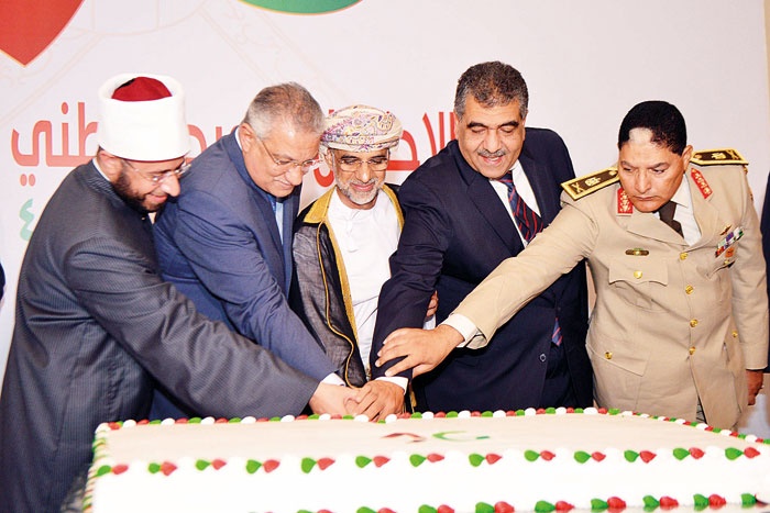 الوزراء والسفراء ونجوم الفن يحتفلون بالعيد الوطني الـ46 لسلطنة عمان