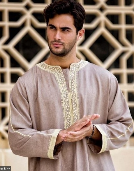 امرأة سعودية تصمم أزياء خاصة بالرجال للمرة الأولى