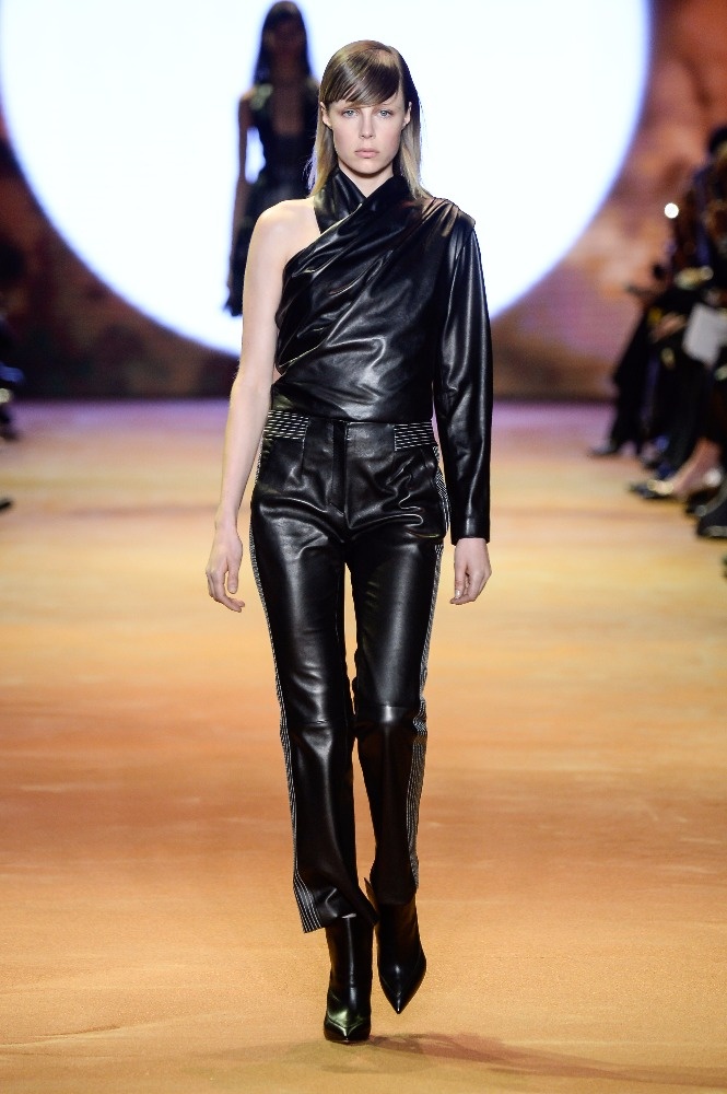 Mugler
