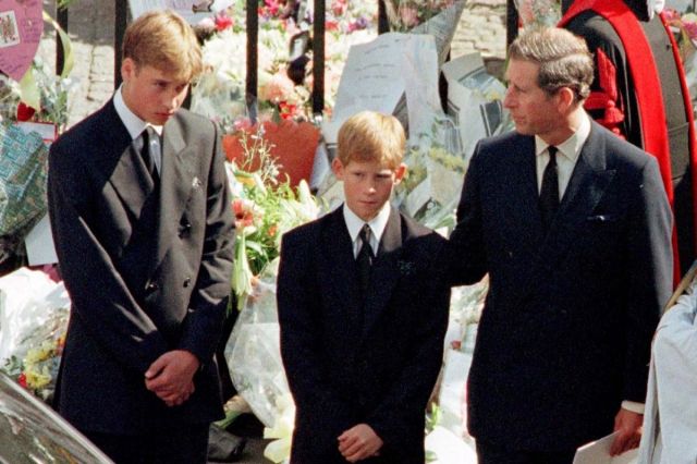 قصّة لم تقرأوها من قبل - الأمير وليام مُنع من البكاء على والدته يوم وفاتها وإليكم حقيقة ما حصل بالتفاصيل!!