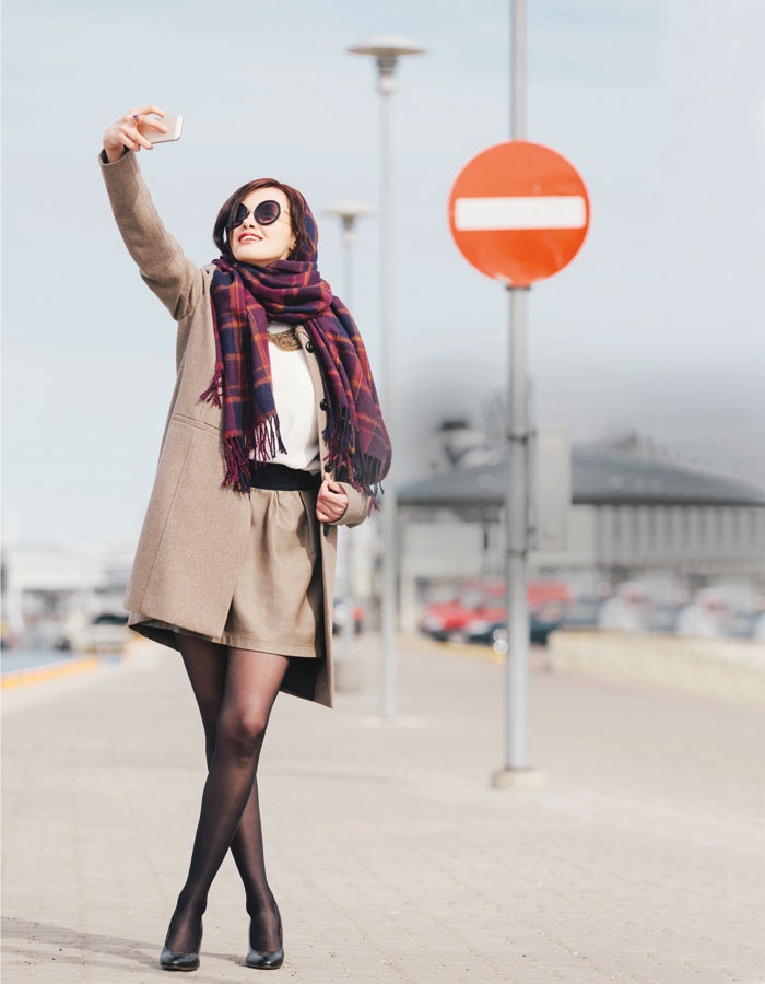 هوس التصوير يقتحم حياتنا... ونشر الصور يهدد خصوصياتنا