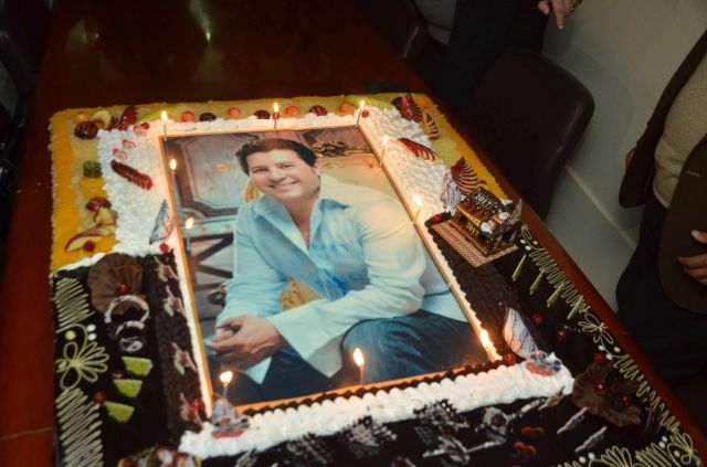 بالصور- كيف احتفل هاني شاكر بعيد ميلاده؟