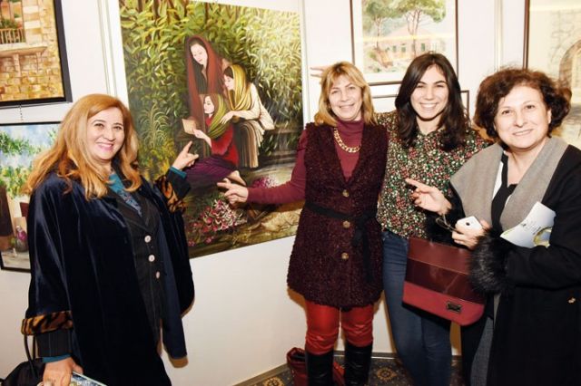 ثريا طبش وزينب الزين وأمل الزين ونسرين السنوي