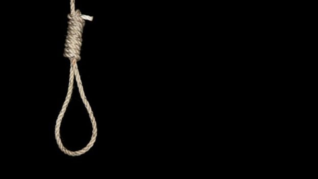 مراهق مصري ينتحر للتهرب من عقاب والده.. إليكم القصة!