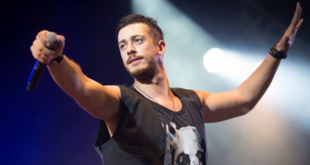 بالصور - تعرفوا على اكسسوار سعد لمجرد المفضل