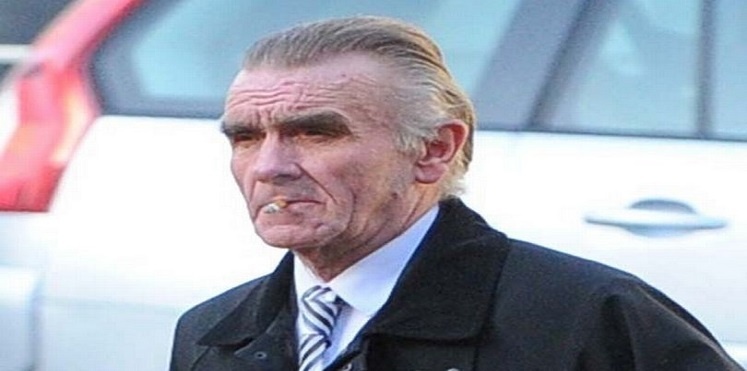 تقرّب من الأم طمعاً بطفلتها! إليكم التفاصيل