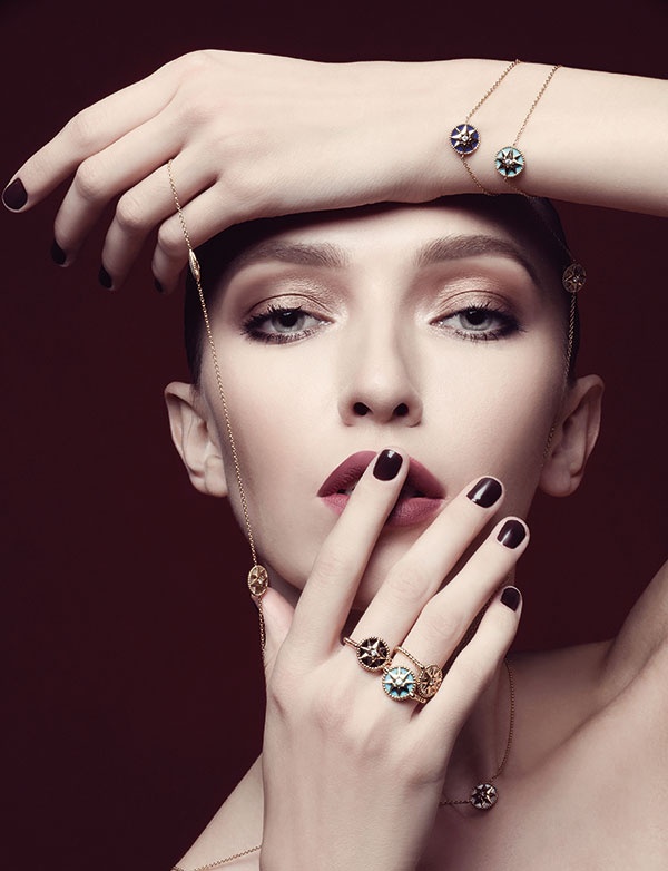 نجمة متلألئة