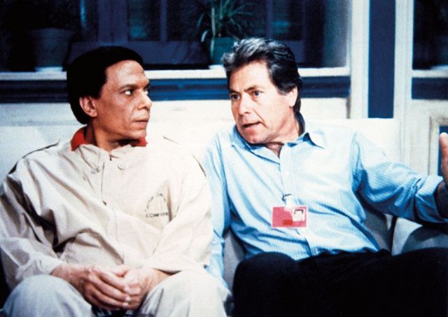 عادل امام حسين فهمي في فيلم «اللعب مع الكبار»