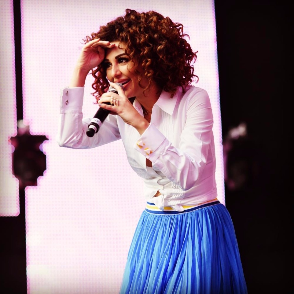 هذه حقيقة شعر ميريام فارس القصير.. هل ستتبعين حيلتها