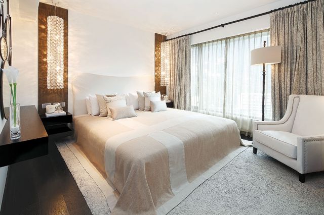 غرفة نوم تتجلّى فيها الفخامة