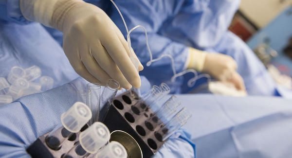 تلقيح 26 امرأة بحيوانات منوية لا تخص أزواجهن.. وردّ المركز الطبي صادم!!