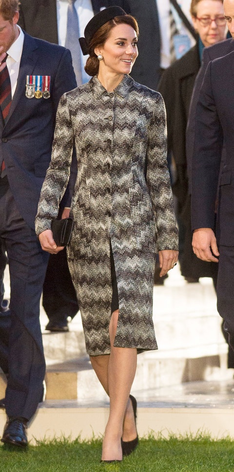 إطلالة مونوكروم بمعطف Missoni