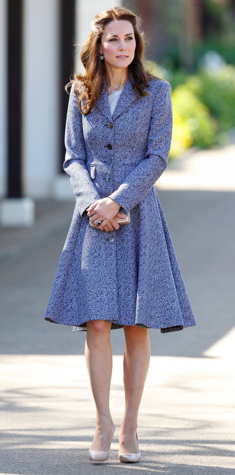 كايت بمعطف من Michael Kors