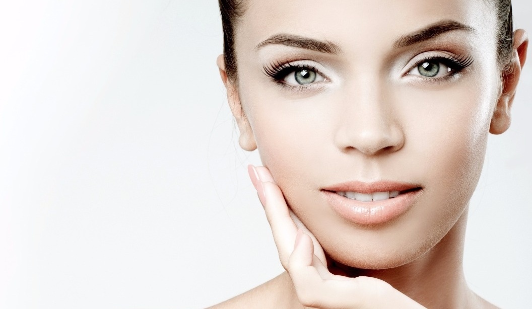 ضعي الثوم على هذه المناطق من بشرتك.. والنتيجة مثل الحلم!