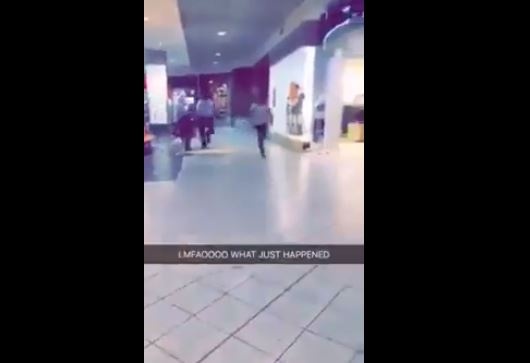 بالفيديو - شاهدوا ماذا فعلت هذه الشابة مع لص في المول!