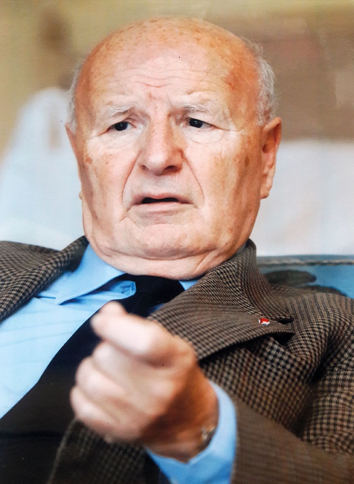 الشاعر الفرنكوفوني صلاح ستيتية اللغة الفرنسية بروح مشرقية