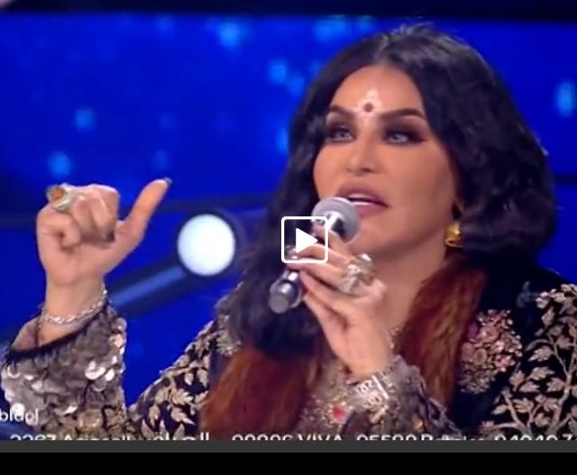 بالفيديو - شاهدوا كيف أحرجت أحلام مشتركة اراب آيدول.. وغزل وائل كفوري بها