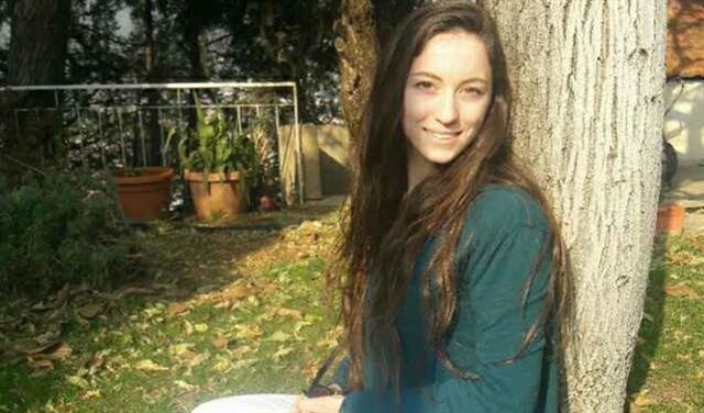 فاجعة تهز لبنان.. مقتل شابة بسلاح والدها!