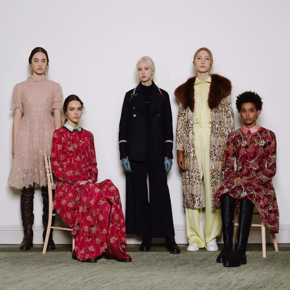 أمل وهروبٌ من الواقع في مجموعة Valentino pre -fall 2017