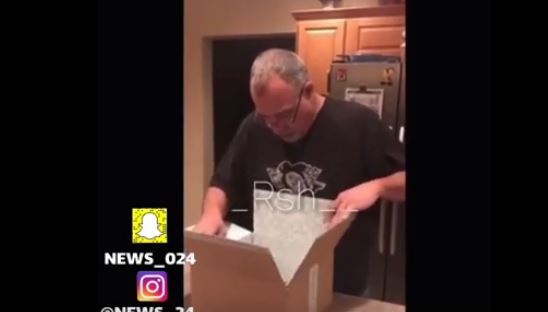 فيديو مؤثر - أب يبكي بعد تلقيه هدية غير متوقعة من ابنته!!