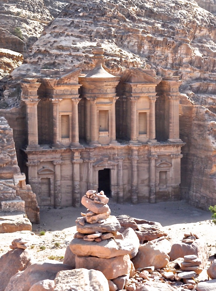 جولي في عوالم السعودية