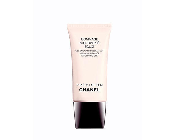 معزز للإشراق Chanel Precision Gommage Microperle Eclat Maximum Radiance Exfoliating Gel