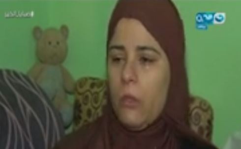 فيديو مؤثر - مصرية تروي قصة اغتصابها وتعذيبها على يد اسرتها.. وهذا ما حصل لابنها!؟
