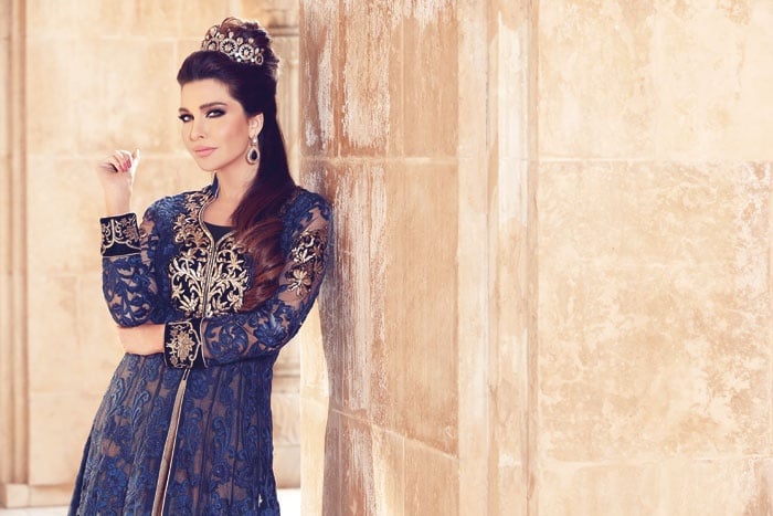 بين الأمومة... الحياة الزوجية وتصميم الأزياء لاميتا فرنجية الأمومة استخرجت مني «حنيّة» لم أكن أعلم بوجودها