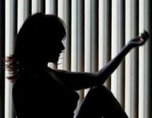 في مصر - اعترفت بممارسة الرذيلة مقابل المال.. والسبب مؤثّر للغاية!!