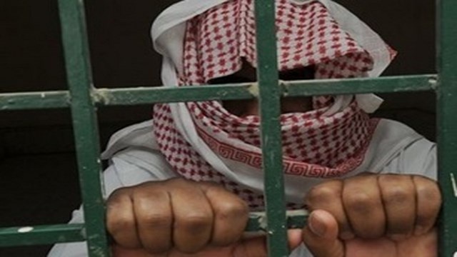 سجناء وسجينات محكومون بالقصاص في السعودية ينالون شهادات.. اليكم التفاصيل!