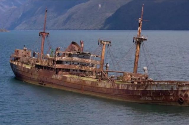 سفينة تخرج من مثلث برمودا بعد 90 عاماً.. وما وُجد بداخلها أكثر من مدهش!
