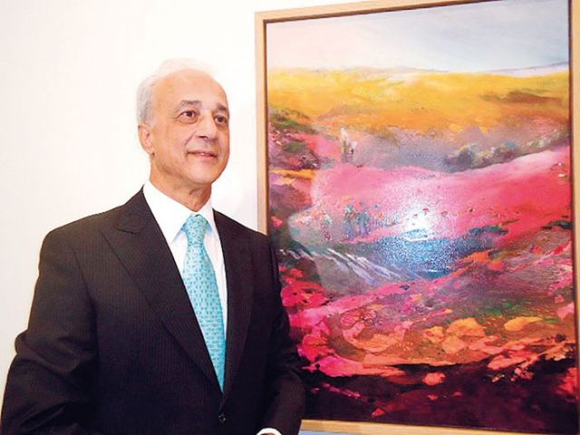 الفنان التشكيلي الدكتور نزار ضاهر يجاهر بنشيد البصر وبألوان الطبيعة