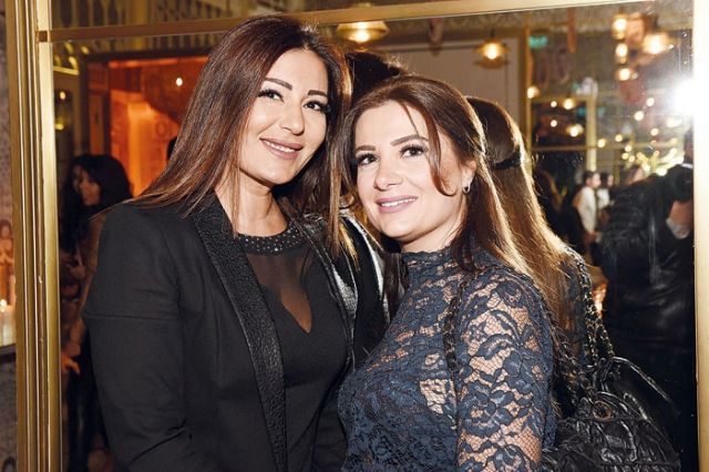 سيلفي ومايا يزبك