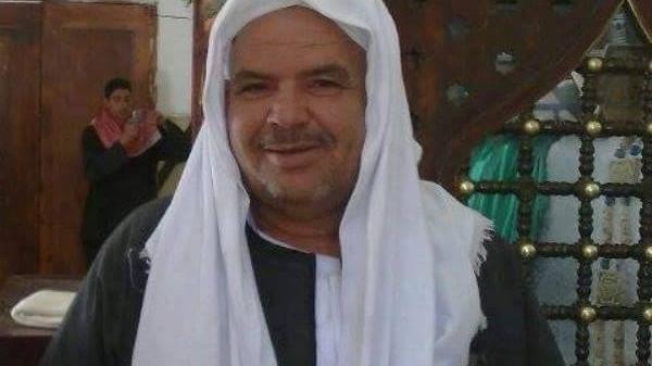 بالصور - مات منذ 35 يوماً.. فتحوا قبره فاكتشفوا أنه توفي من ساعات قليلة!